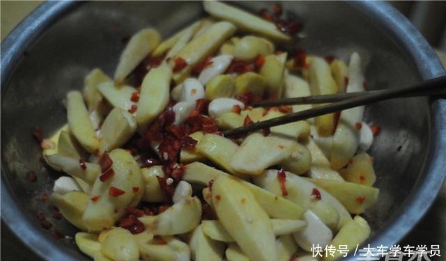 白酒最怕的“解药”是它,家家都有却没在意,酒前吃不易醉对肝好