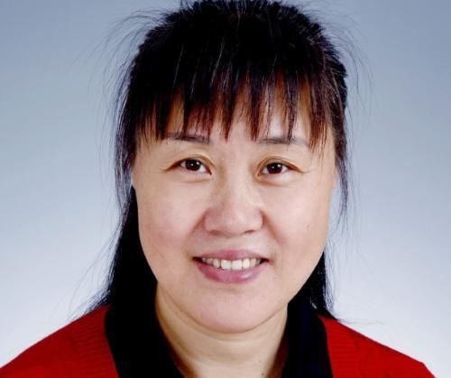 张蓉芳以不同身份夺冠,比郎平还早,夫妻俩