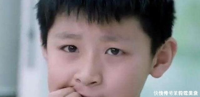 指甲|自小“咬指甲”的孩子,长大后怎么样了医生逃不掉2种结局