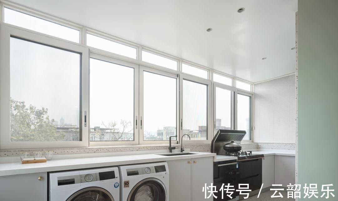 何雨晴|佩服!她把仅55㎡的家重新改造,有“4室”两卫,老破小逆袭成功