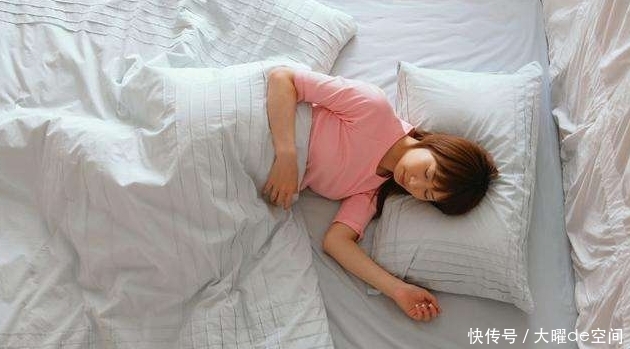 常用艾叶泡脚的女人,最后发生了什么?4大变化或许会悄悄降临