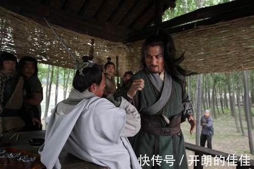 梁山好汉!水浒他堪称三朝元老,排名远不及林冲李逵宋江面目早被他看穿