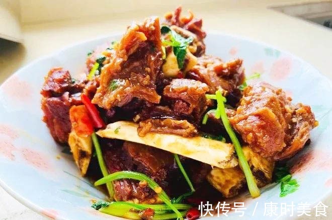 红烧牛排|春节过后在家请客吃饭，教你几道美味下饭的菜肴，好吃到停不下来