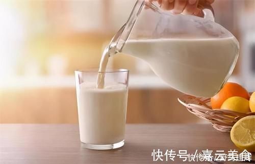 真相|天天喝牛奶就能长高吗?家长别被误导了,有些真相很“残酷”