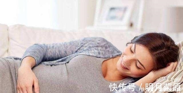 睡眠时间|孕晚期睡觉,光知道左侧卧还不够,孕妈还要注意避开这几种情况!