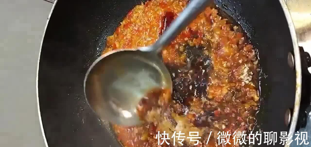 网红鸡爪的做法，鲜辣酸甜多种口味，口感皮Q香脆，一吃就上瘾！