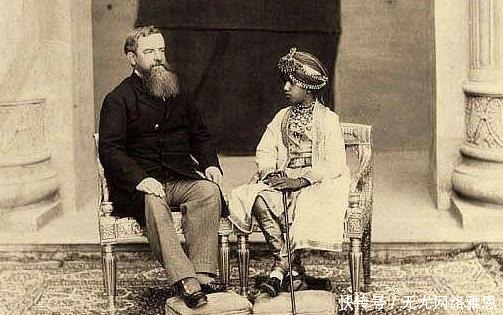 心大|神操作：国大党领袖公开感恩英殖民者，跪的太久还是心大？