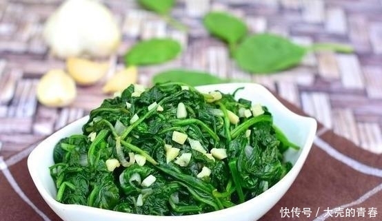 糖尿病|血糖升高，吃三种食物、喝三杯茶水、做好三件事，快速稳住血糖