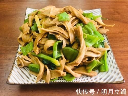 冬天，少吃猪肉多吃它，每天炒一盘，补钙质，营养极高，不懂太可惜