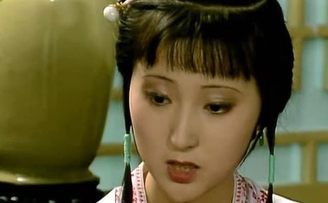 一起长大@红楼梦:王熙凤拿林黛玉开玩笑,其中暗含的信息不简单