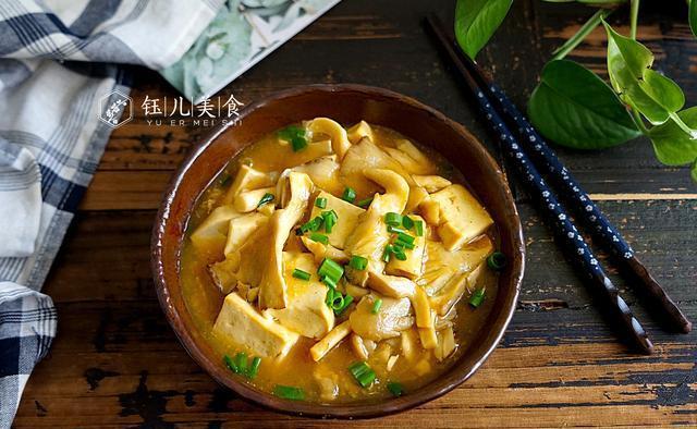 平菇|天气太热，宁可不吃肉也要吃这菜，营养丰富又滑嫩好吃，老少皆宜