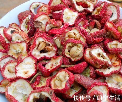 动脉粥样硬化|山楂和此物一起泡,睡前一杯,血管通了,皮肤白了,体重轻松降