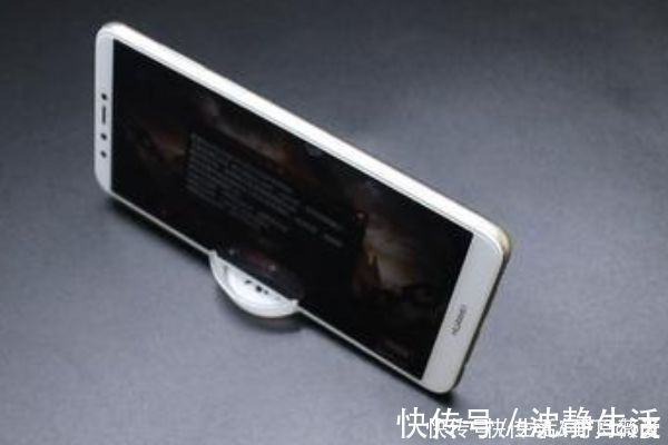 塑料瓶|不管家里多有钱，塑料瓶盖都别扔，简单改造一下，家人都抢着用！