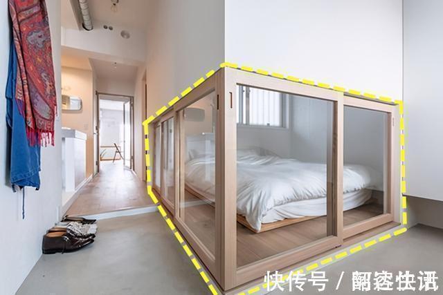 玄关|都是卧室隔断,日本给下方装不到半人高玻璃推拉门,地面当换鞋凳