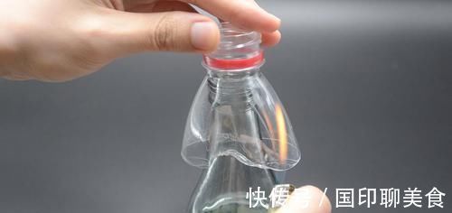 改造|你家有废旧的塑料瓶吗?简单一改造放在厨房,一年能省下不少钱