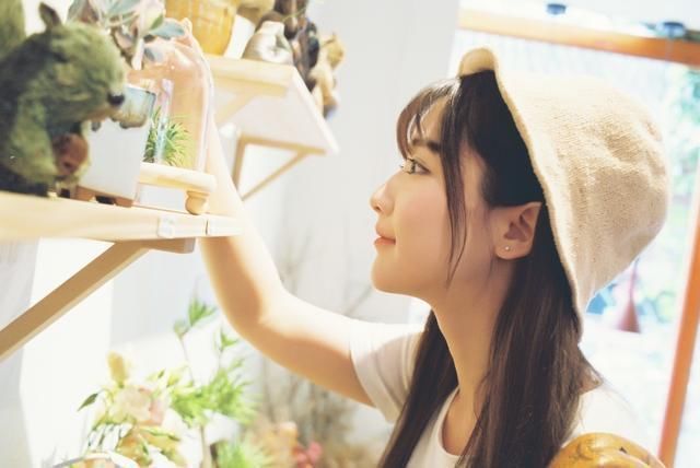 加速衰老的5种行为习惯,很多女生改不掉,难怪比同龄人要老得快