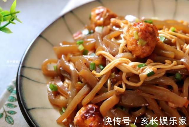 洋葱|美食看看魔芋金针菇、大蒜烧猪肚、椒盐排骨、酸辣脆猪皮的做法