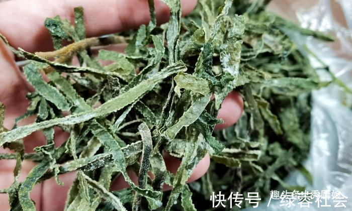 凉拌海带丝|此食物不怕过期,遇到可别手软,开水一泡,简单一拌,好吃又省事