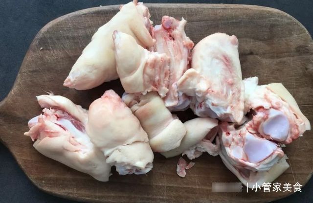  买错|买猪蹄，要前蹄还是后蹄？差别可大了，买错了肉少骨头多，不划算