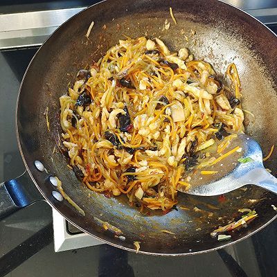 莴笋丝|鱼香肉丝