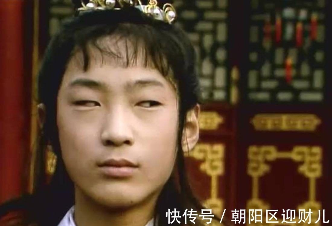 王夫人&《红楼梦》：夸孩子都夸不对，贾赦饭桌上这番话有多愚蠢？