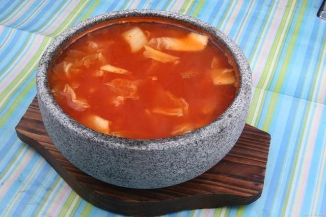 俄罗斯|中国人最爱的8种俄罗斯美食,看到图片就忍不住流口水,好吃不贵