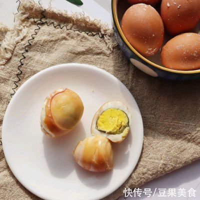  盐焗鸡蛋（电饭煲版）咸香入味，Q弹有嚼劲