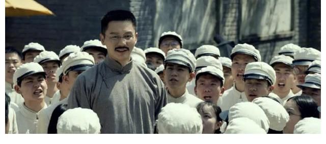 中共|《1921》超前点映,叙事宏大情感真挚