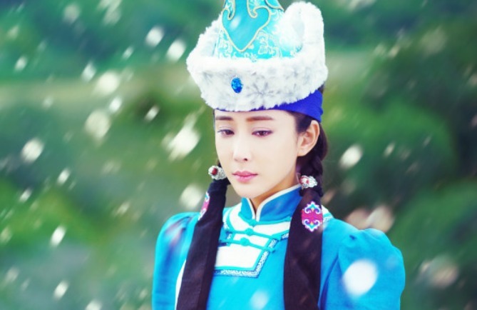 宫女|历史上最出色的一位宫女,康熙把她的坟墓建在皇墙边,陪伴自己!