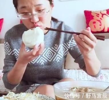 外卖|怀孕期间,孕妈妈尽量别吃这“3种饭”,对胎儿发育没好处