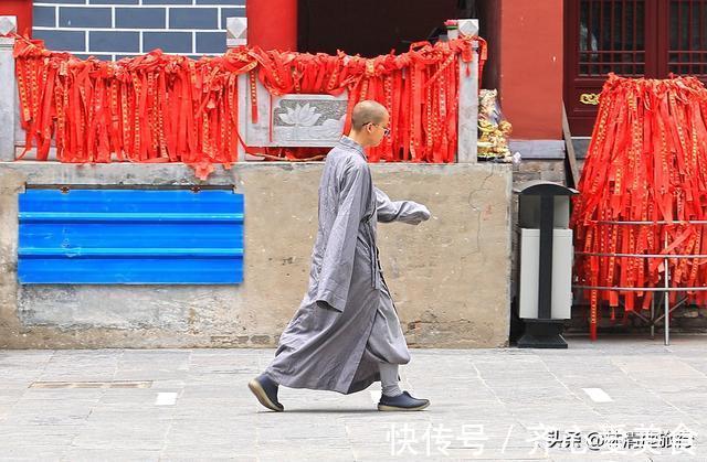 素斋|河南一家尼姑寺庙，素斋3元一份还有水果，没有门票不卖香