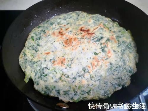 小面姨|这种蔬菜做早餐饼，咬一口满嘴香，隔三差五做一次，比韭菜饼好吃
