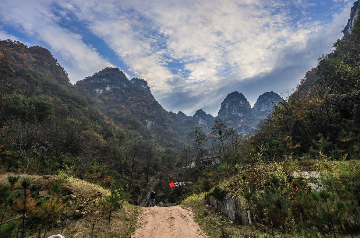 前山|铁顶太兴山，号称终南第一峰险过华山，我用七个小时带你走完全程