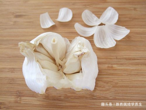 记忆力|人到中年,这三种食物离不开,提高记忆力,补气降压,越来越健康