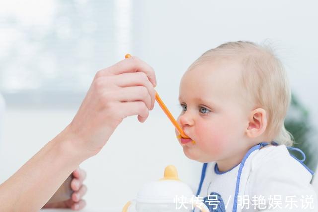 宝妈|宝宝什么时候添加辅食最好？抓住“味觉敏感期”，孩子越来越健康