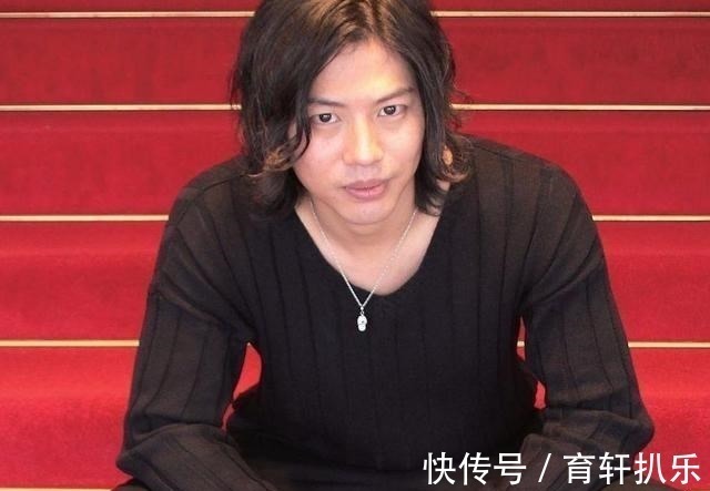 泽塔奥特曼|关于新奥特利迦的五大猜测!反派是小金人,伽古拉将成为奥特曼?