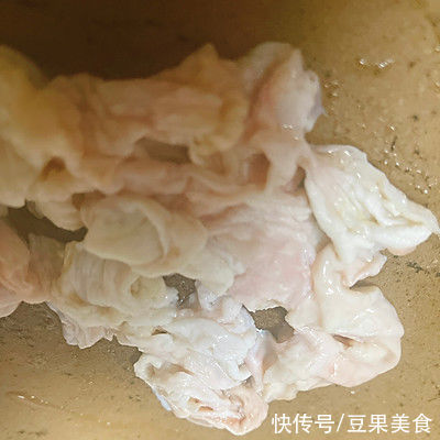 鸡腿肉|这道宫爆鸡丁一上桌，全家都爱吃