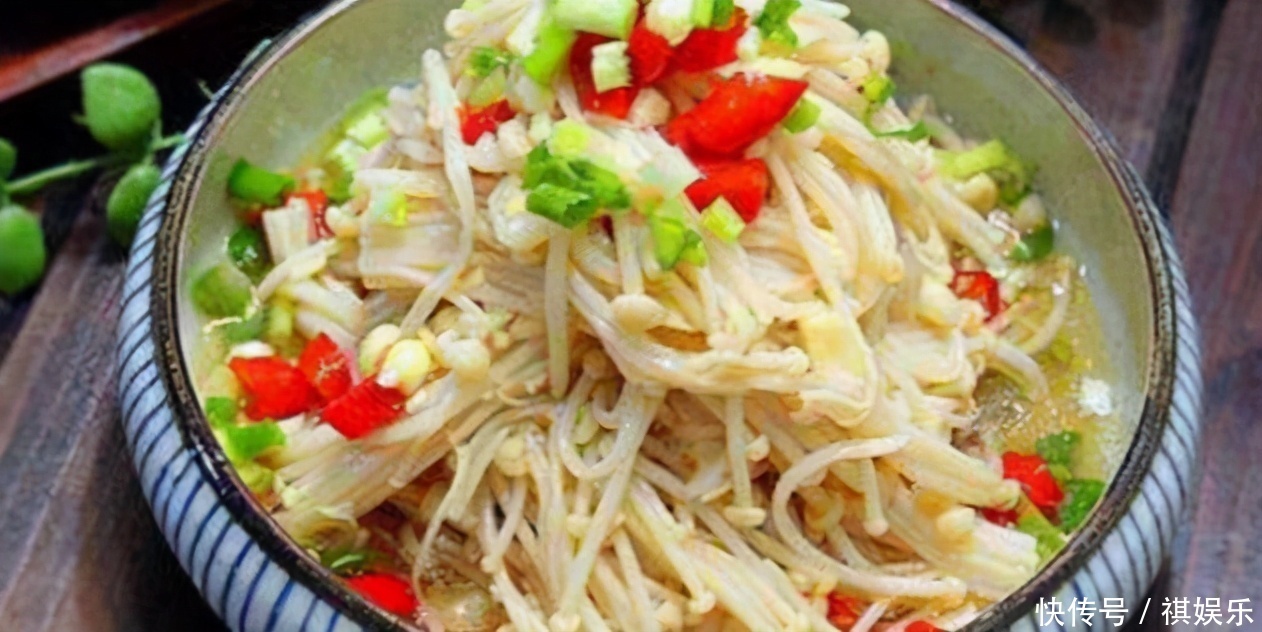 女性不妨经常吃以下食物,养护血管,排毒清肠