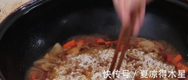 这样做的葱头才叫香,营养丰富健脾开胃又解馋解,起锅马上吃光!