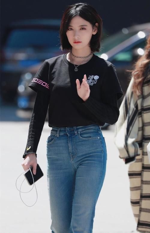 《金曲青春》团体舞台开录：希林陈卓璇热度十足，刘些宁张艺凡备受期待