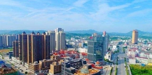 中国一座上进的县级市,从贫困县跻身至
