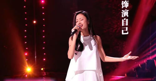 《好声音》五强出炉,伍珂玥实现逆袭,可总冠军人选依旧扑朔迷离