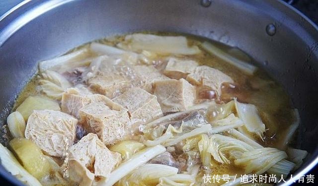 80岁奶奶坚持三十年,顿顿都要吃点它,眼睛不花,腿脚也灵活!