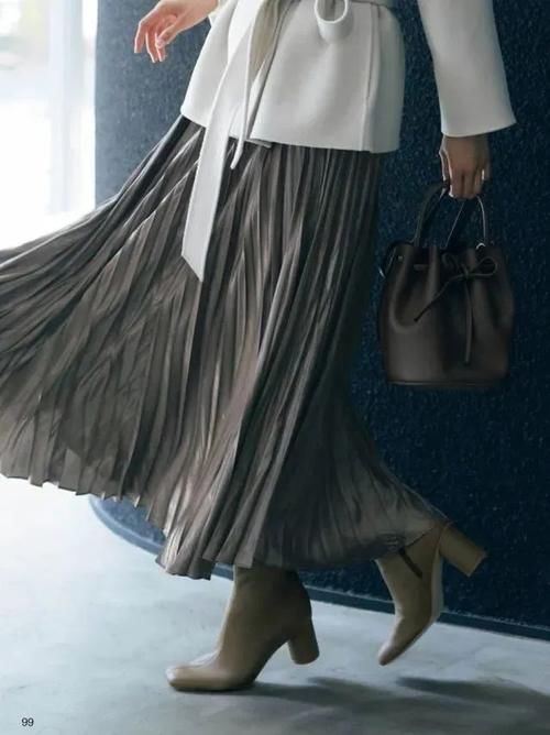 裙子＋短靴，这个季节你一定要学会的搭配