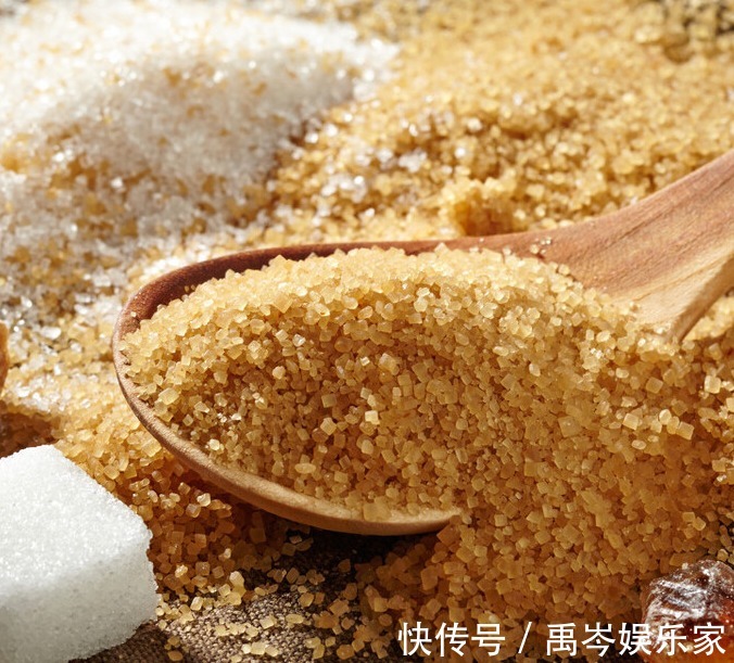 调味品|比盐和八角还伤害大的调味品,若孩子吃得多,身材矮小长个困难