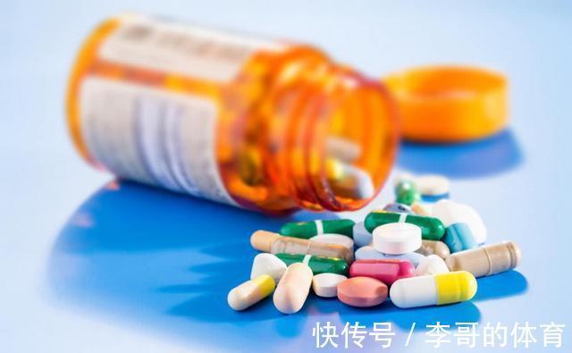 糖尿病患者|患有糖尿病吃二甲双胍,竟吃出一堆副作用,医生:吃药时注意4点