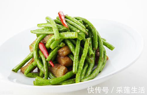 身材|减肥期间,做到早起3个坚持,晚上3个要,身材暴瘦一圈!