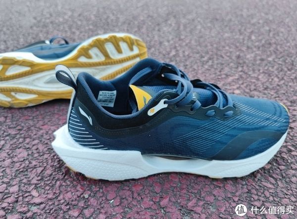 李宁 今年穿过的跑鞋,这5双最值得买!双11年度低价!