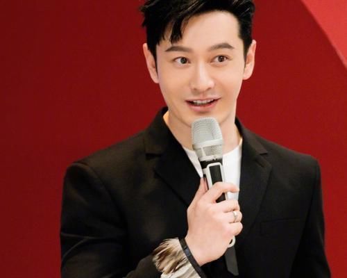 黄晓明模仿baby抱小海绵看海,可看清全身后,我不厚道的笑了