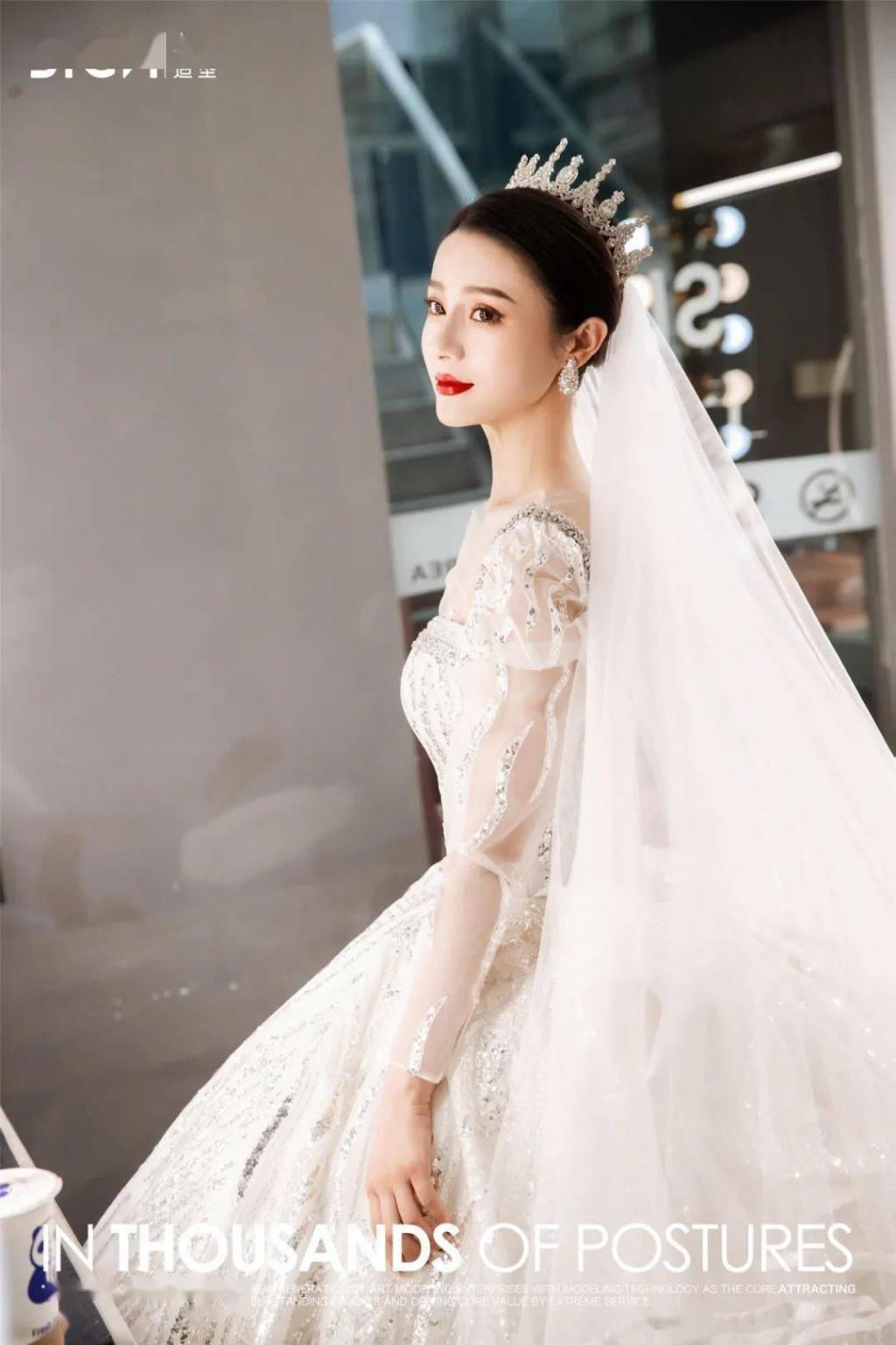 最新简约新娘造型白纱+中式，闪闪的仙女梦~